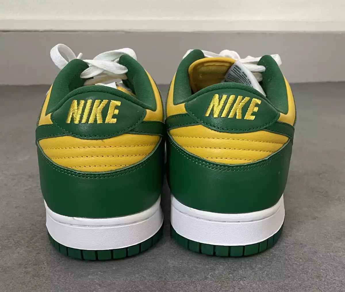 NIKE DUNK LOW SP BRASIL