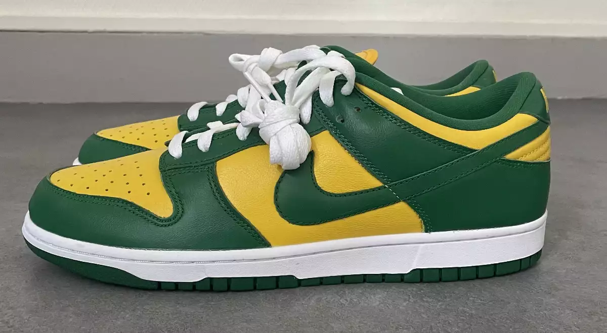 NIKE DUNK LOW SP BRASIL